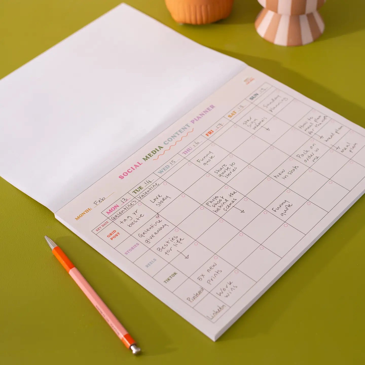 Social Media Large Planners